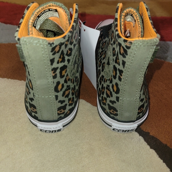 RARE🔥 Converse ZOOM CONS PRO CTAS Hi Leopard Olive Cheetah Print Sz 3.5 M Shoes - Picture 4 of 10